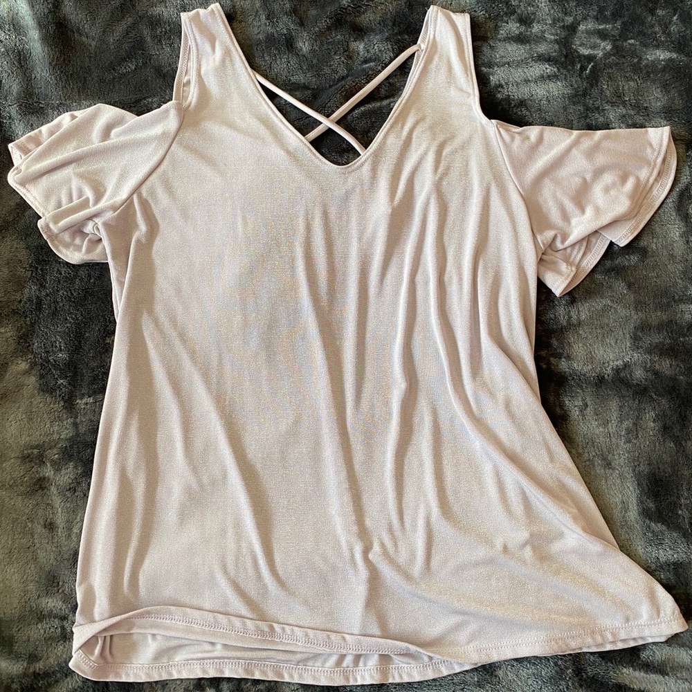 Open shoulder top